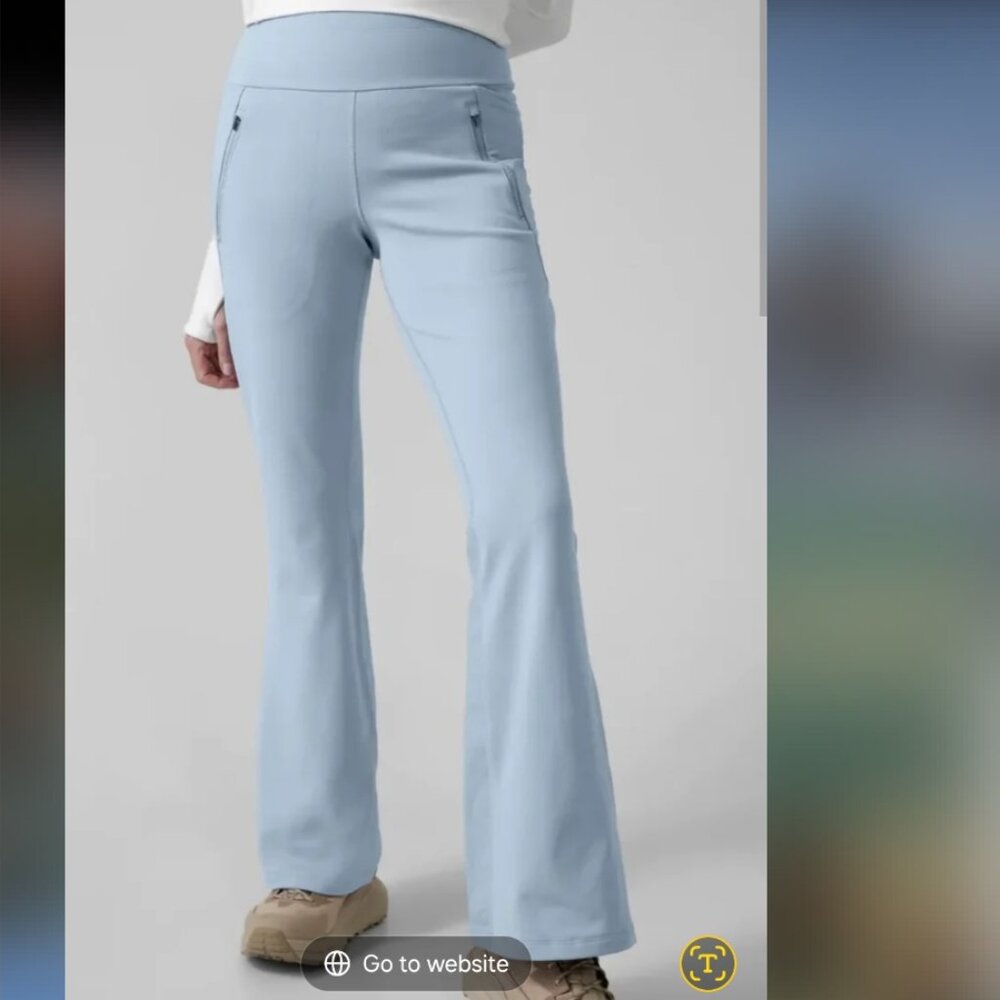 Athleta Peak Hybrid Fleece Pant. Size S. Color: blue